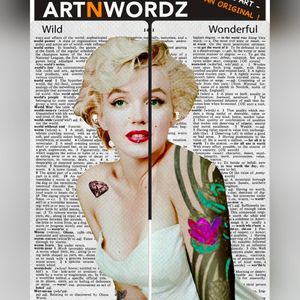 NWT Marilyn Monroe Tattoo Literature Print Socks
